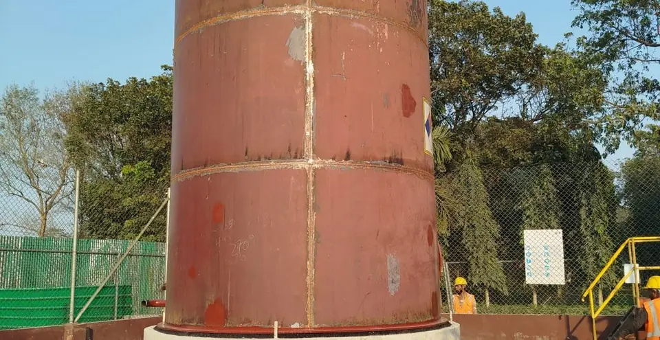 Tank set on its new foundation